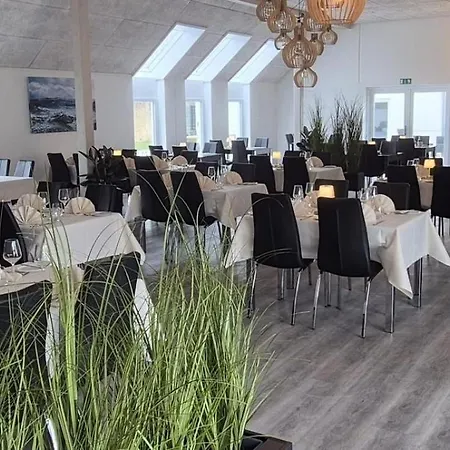 Hvideklit 4*